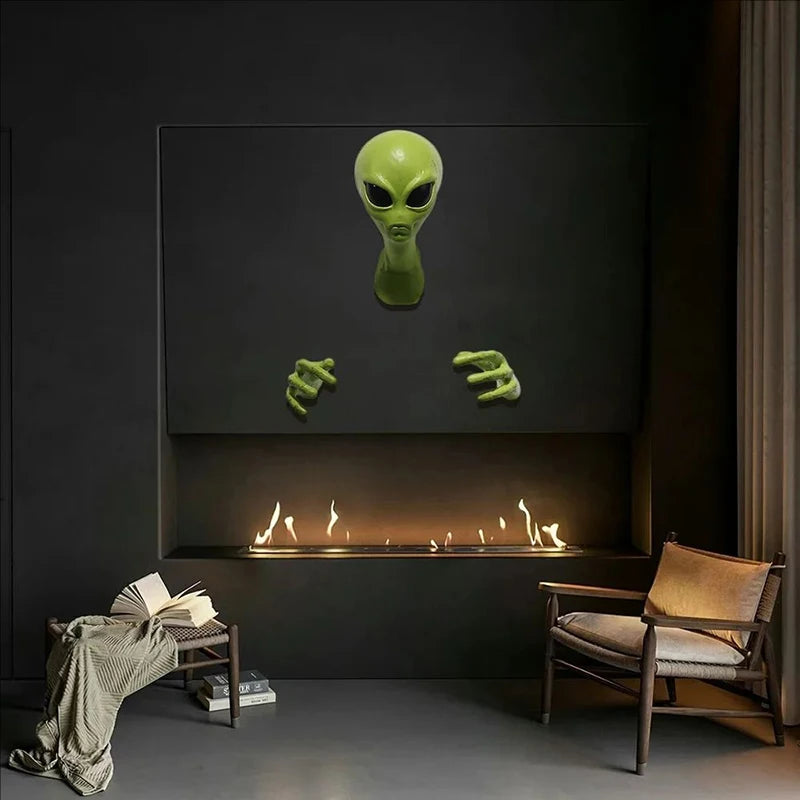UFO Alien Visitor Extraterrestrial Organism Monster Green 51 Area Home Sci-fi Ornament Wall Hanging Creative Bedroom Decoration